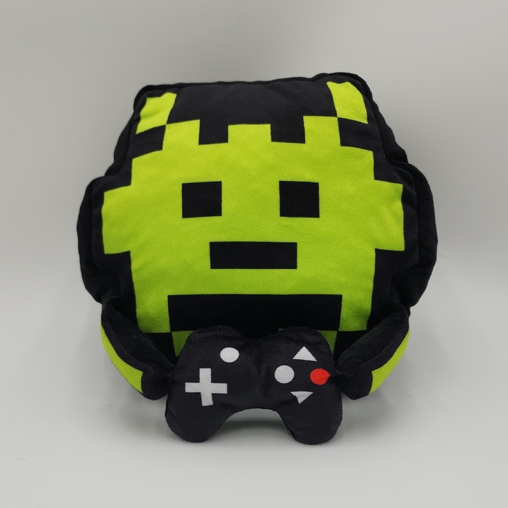BMI Gamer Retro Gaming Plush Pillow - Black and‎ Green